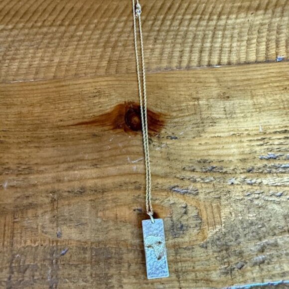Gold necklace - Picture 1 of 4